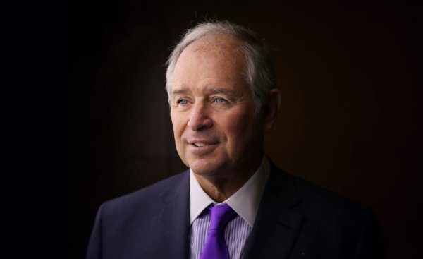 配资平台排行网 黑石创始人自述：我阅人无数，这一种人最会赚钱